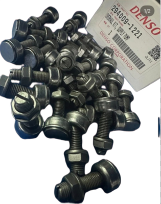 হিনো ট্রাকের যন্ত্রাংশ S1370-91030 S137091030 রকার আর্ম স্ক্রু সাব-অ্যাসি সামঞ্জস্য করার জন্য HINO 500 J08E J05E ট্রাকের ব্যবহার